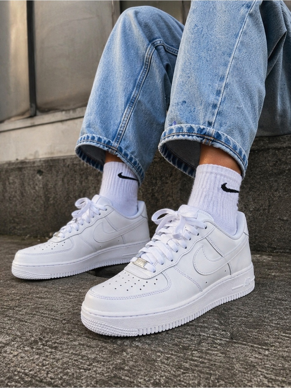 Nike Air Force 1 Low White Women’s 9.5 Classic AF1 Sneakers